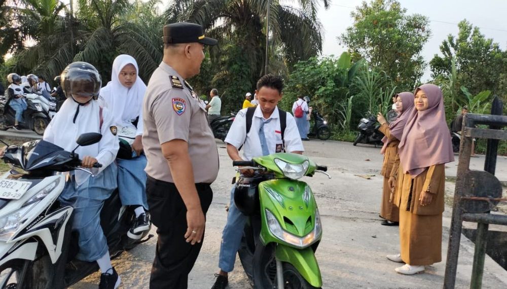 Polsek Tualang Tingkatkan Kesadaran Lalu Lintas di Sekolah
