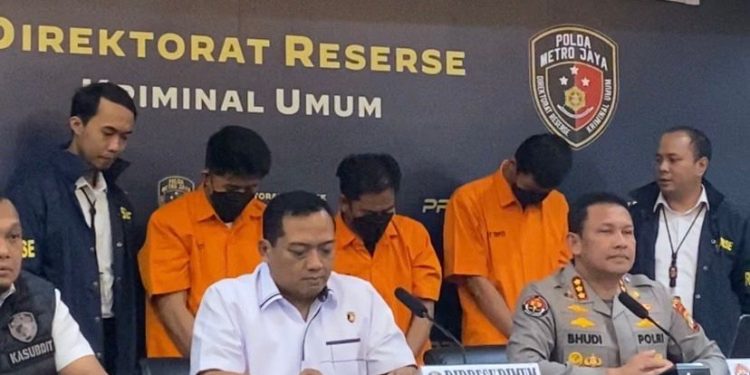 Pandji Pragiwaksono Akan Hadiri Pemeriksaan di Polda Metro Jaya