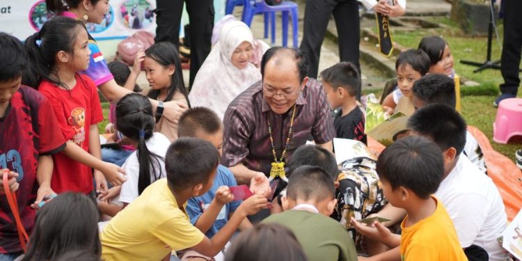 Kemendikdasmen Apresiasi Literasi di Desa Kuala Lapang
