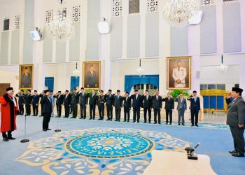 Presiden Prabowo Saksikan Pelantikan Adies Kadir sebagai Hakim Konstitusi