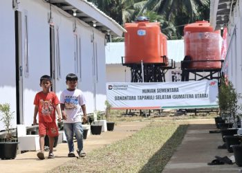 Warga Tandihat Menempati Hunian Sementara Pascabencana