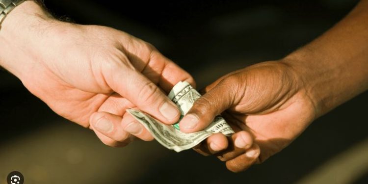 Ekonom UGM Soroti Kebocoran Pajak dan Pentingnya Tata Kelola Keuangan