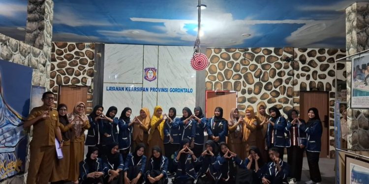 Dinas Kearsipan dan Perpustakaan Gorontalo Fasilitasi Pembelajaran Kontekstual Siswa SMK