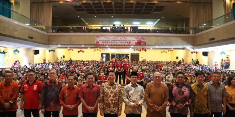 Wamenag Dorong Rumah Ibadah Jadi Pusat Pelayanan Sosial