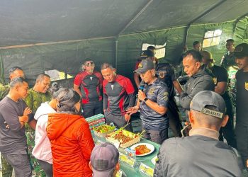 Sinergi TNI dan Satgas Damai Cartenz Diperkuat di Puncak Jaya