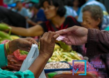 Pemprov Riau Gelar Pasar Murah untuk Stabilkan Harga Bahan Pokok