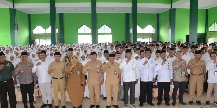 Pembukaan Manasik Haji Terintegrasi 1447 H/2026 M di Cilacap