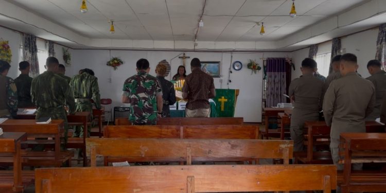 Kehadiran Satgas Damai Cartenz Berikan Rasa Aman Saat Ibadah di Sinak