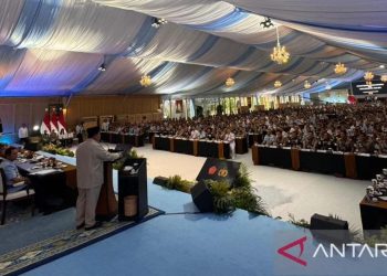 Presiden Prabowo Soroti Pentingnya Stabilitas Keamanan dalam Rapim TNI-Polri