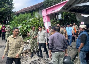 Pemerintah Pastikan Keamanan Santri Pasca Tanah Bergerak di Tegal