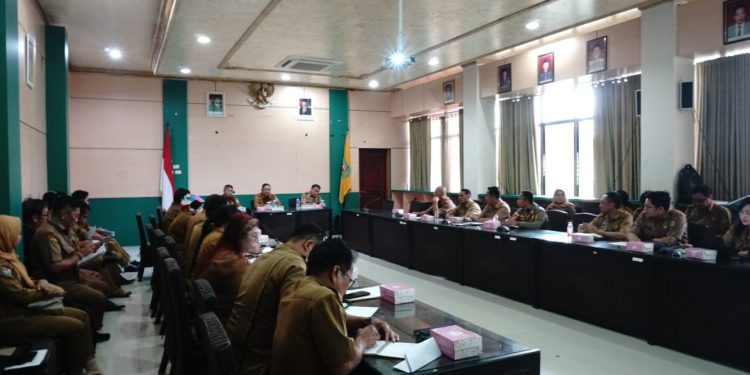 Pemkab Katingan Diskusikan Penataan OPD dan Kebijakan WFA untuk Tingkatkan Pelayanan Publik