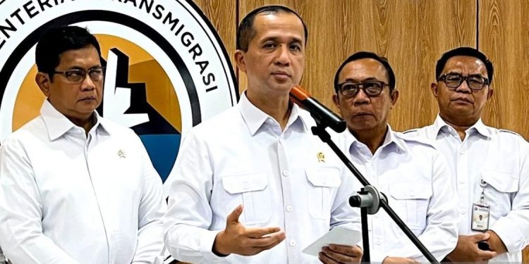 Kementerian Transmigrasi Akan Bangun 454 Toilet dan Renovasi 500 Sekolah di 2025