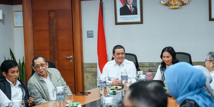 Kemendes PDT dan Kemenpar Kolaborasi untuk Memperkuat 6.189 Desa Wisata