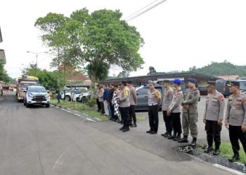 Polda Maluku Utara Distribusikan Bantuan untuk Korban Bencana