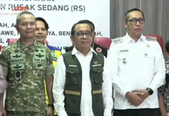 Bupati Tapanuli Utara Pantau Ketat Bantuan Rumah Pascabencana