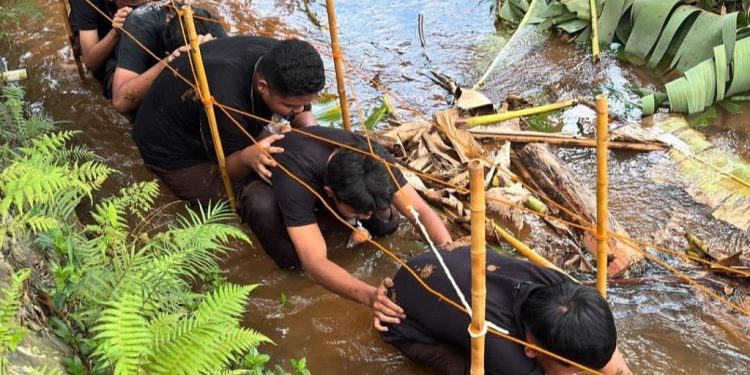 Uji Kecakapan Bantara di SMA Negeri 1 Bandar Tingkatkan Karakter Pramuka