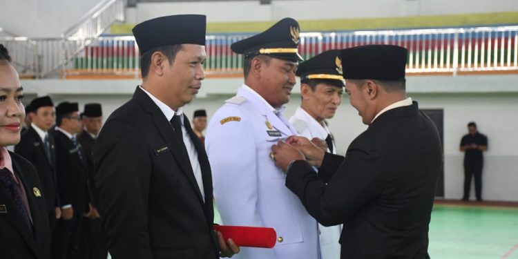 Pemkab Pulang Pisau Kukuhkan 87 Pejabat untuk Reformasi Birokrasi