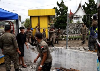 Pemkab Tanah Datar Relokasi Pedagang Demi Penataan Kota