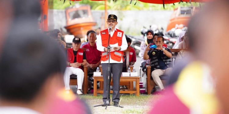 Wakil Bupati Indramayu Dorong Penguatan Karakter Melalui Latihan Gabungan PMR