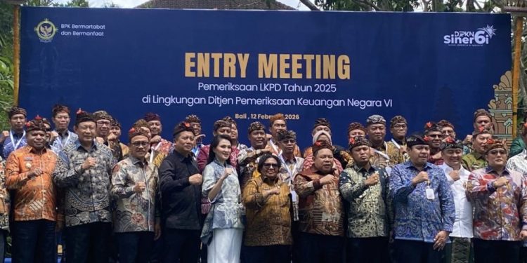 Gubernur Gorontalo Hadiri Pertemuan Awal Pemeriksaan LKPD 2025