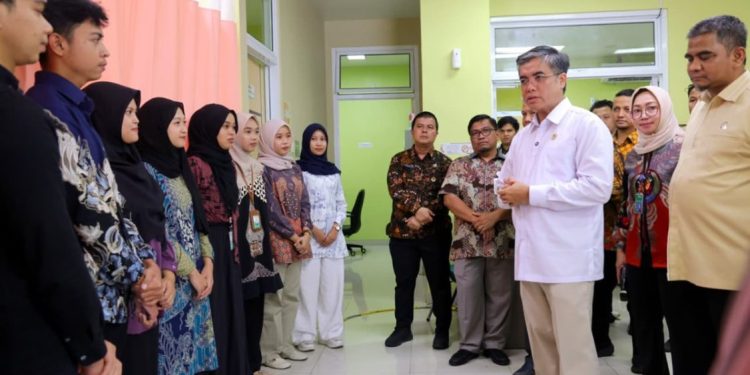 Kenaikan Uang Saku Magang Nasional Sejalan dengan UM 2026