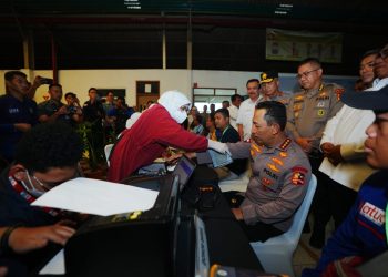 Kapolri Berpartisipasi dalam Donor Darah pada Perayaan HUT ke-53 KSPSI