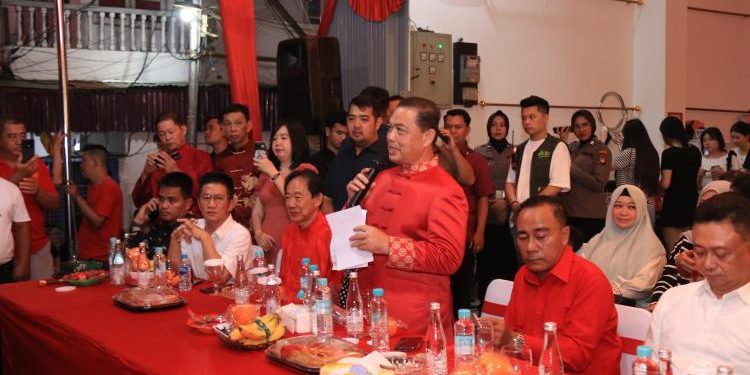 Gubernur dan Wakil Gubernur Kalbar Hadiri Perayaan Imlek 2577 di Pontianak