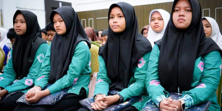 Kemendagri Gelar NGOBRAS WASBANG untuk Perkuat Karakter Pelajar Banjarbaru