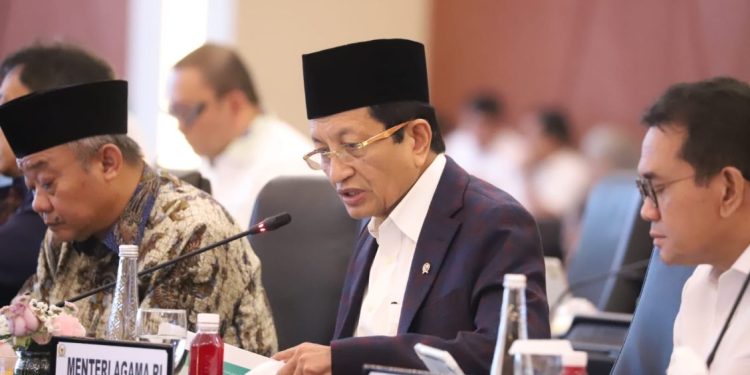 Menteri Agama Pastikan Pendidikan Madrasah di Daerah Bencana Tetap Berjalan