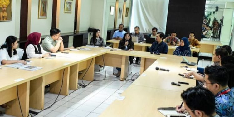 Menkomdigi Tegaskan Pentingnya Media Arus Utama dalam Menangkal Disinformasi