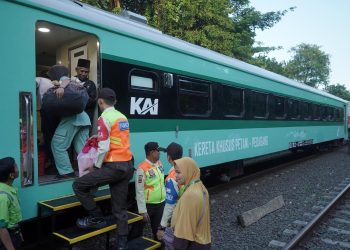 Kereta Petani dan Pedagang Layani 11.428 Penumpang, Cikeusal Jadi Pusat Aktivitas