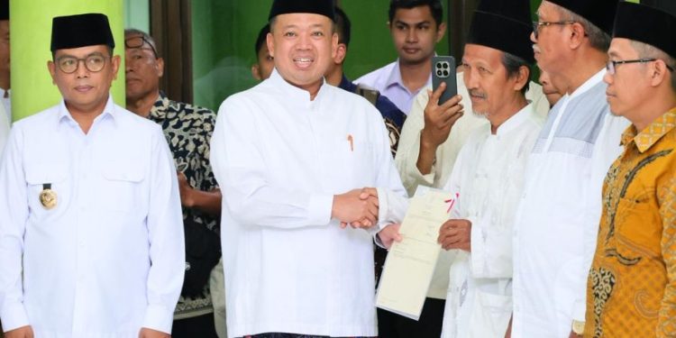 Menteri ATR Dorong Sertifikasi Tanah Wakaf di Banten
