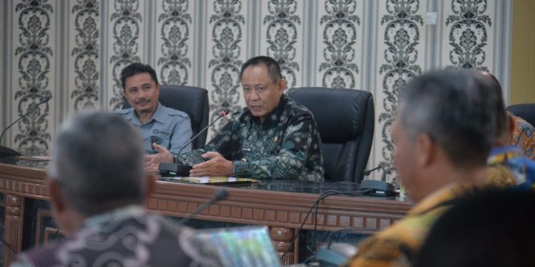 Gubernur Gorontalo Perintahkan Pemantauan Stok Pangan dan BBM Menjelang Ramadan