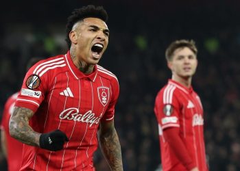 Nottingham Forest Raih Kemenangan 3-0 di Markas Fenerbahce