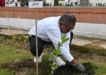 Pemkab Manggarai Barat Mulai Gerakan Ekologis di HUT ke-23