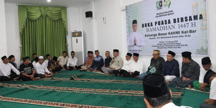 Sekda Kalbar Harisson Dorong Penguatan Nilai HMI dalam Buka Puasa Bersama KAHMI