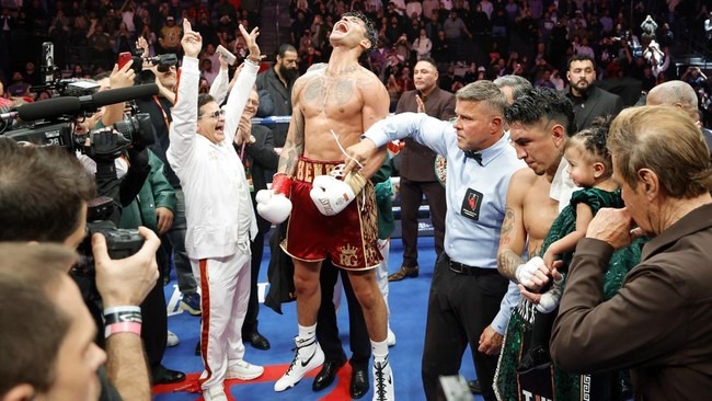 Ryan Garcia Raih Sabuk Juara Dunia WBC Usai Kalahkan Mario Barrios