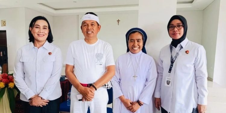 Gubernur Jawa Barat dan Polda Jabar Jemput 12 Korban TPPO di NTT