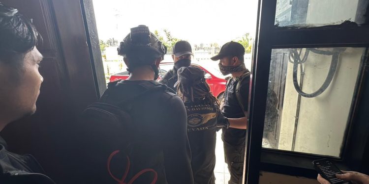 Satgas Damai Cartenz 2026 Pindahkan Tahanan Tiga Anggota KKB Yahukimo ke Jayapura