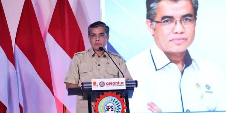 Menaker Tekankan Pentingnya Penguatan Keterampilan Hadapi Disrupsi AI