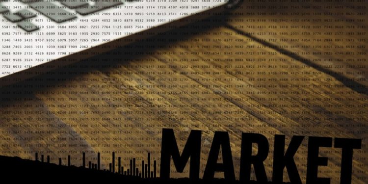 Ekonom UGM Soroti Penurunan Outlook Kredit Indonesia