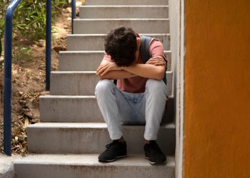 Pentingnya Penguatan Peran Keluarga dalam Mengatasi Masalah Kesehatan Mental Generasi Alpha