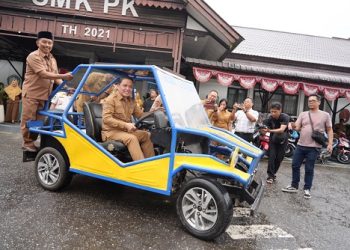 Gubernur Kalimantan Barat Puji Inovasi Mobil Listrik Siswa SMKN 1 Sintang
