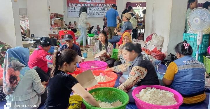 Mensos Pastikan Bantuan Rp5 Juta untuk 47.688 KK Korban Bencana di Sumatra