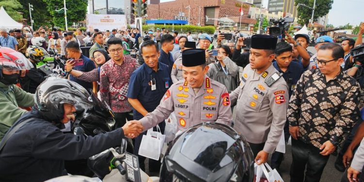Kapolri Gelar Kegiatan Sosial dan Buka Puasa Bersama Wartawan