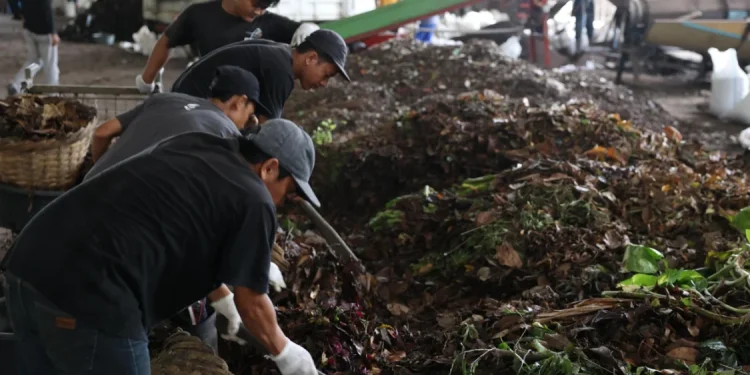 UGM Tingkatkan Pengelolaan Sampah Mikro di Kampus Melalui PIAT
