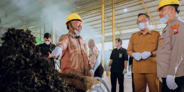Pemkab Gresik Terapkan Teknologi Landfill Mining di TPA Ngipik