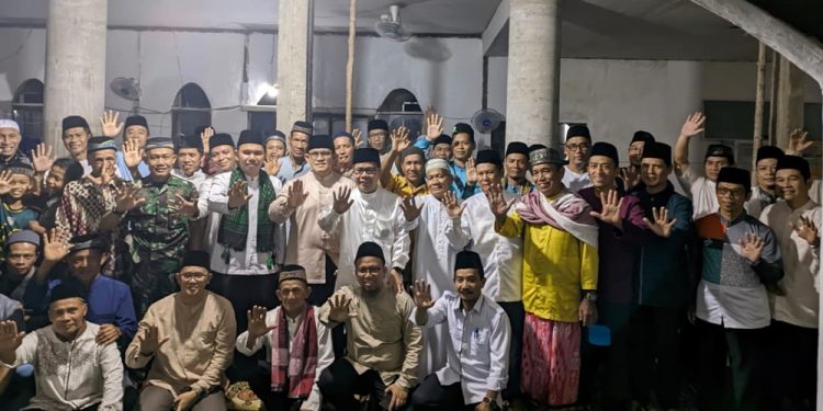 Pemkab Sambas Tingkatkan Hubungan dengan Warga Melalui Safari Ramadan di Tangaran