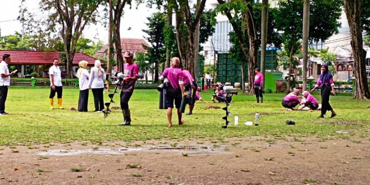 DLH Bojonegoro Tingkatkan Edukasi Pengolahan Sampah dengan Biopori