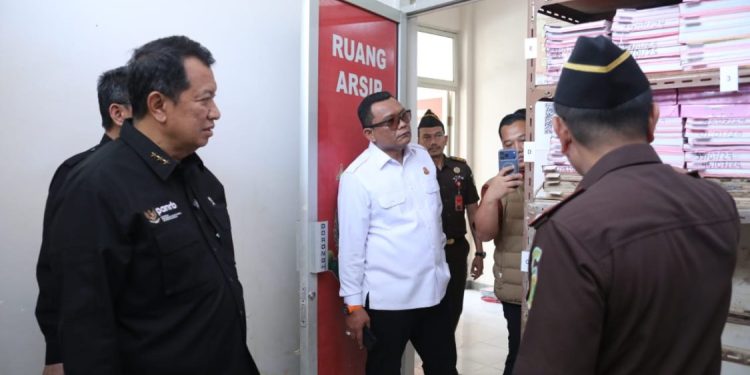Kementerian PANRB Dorong Penyelamatan Arsip Pascabencana di Aceh Tamiang